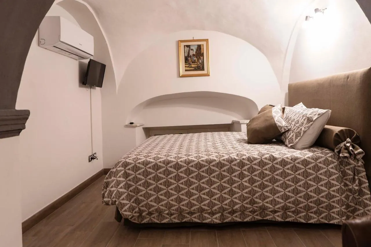 Via Nilo 20 Apartments Νάπολη