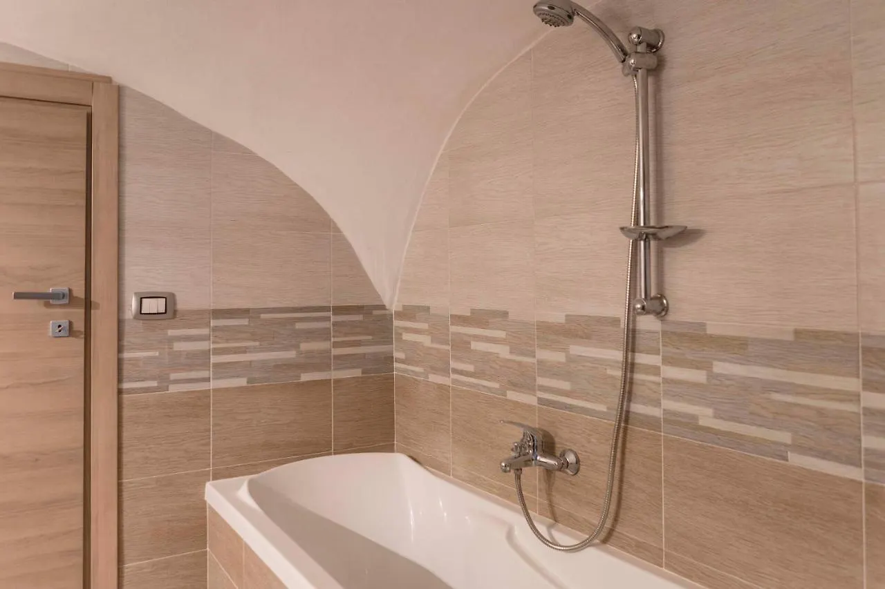 Via Nilo 20 Apartments Νάπολη