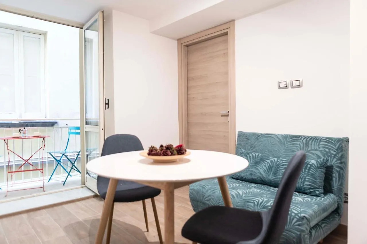 Via Nilo 20 Apartments Naples