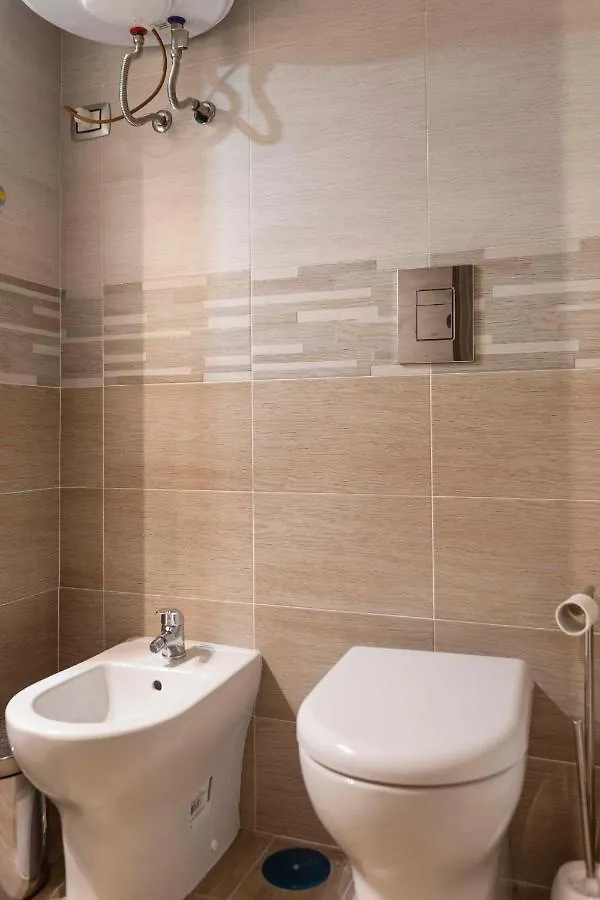 Via Nilo 20 Apartments Naples 0*,