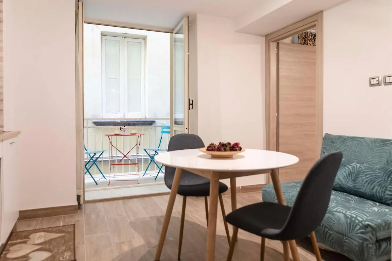 Via Nilo 20 Apartments Naples